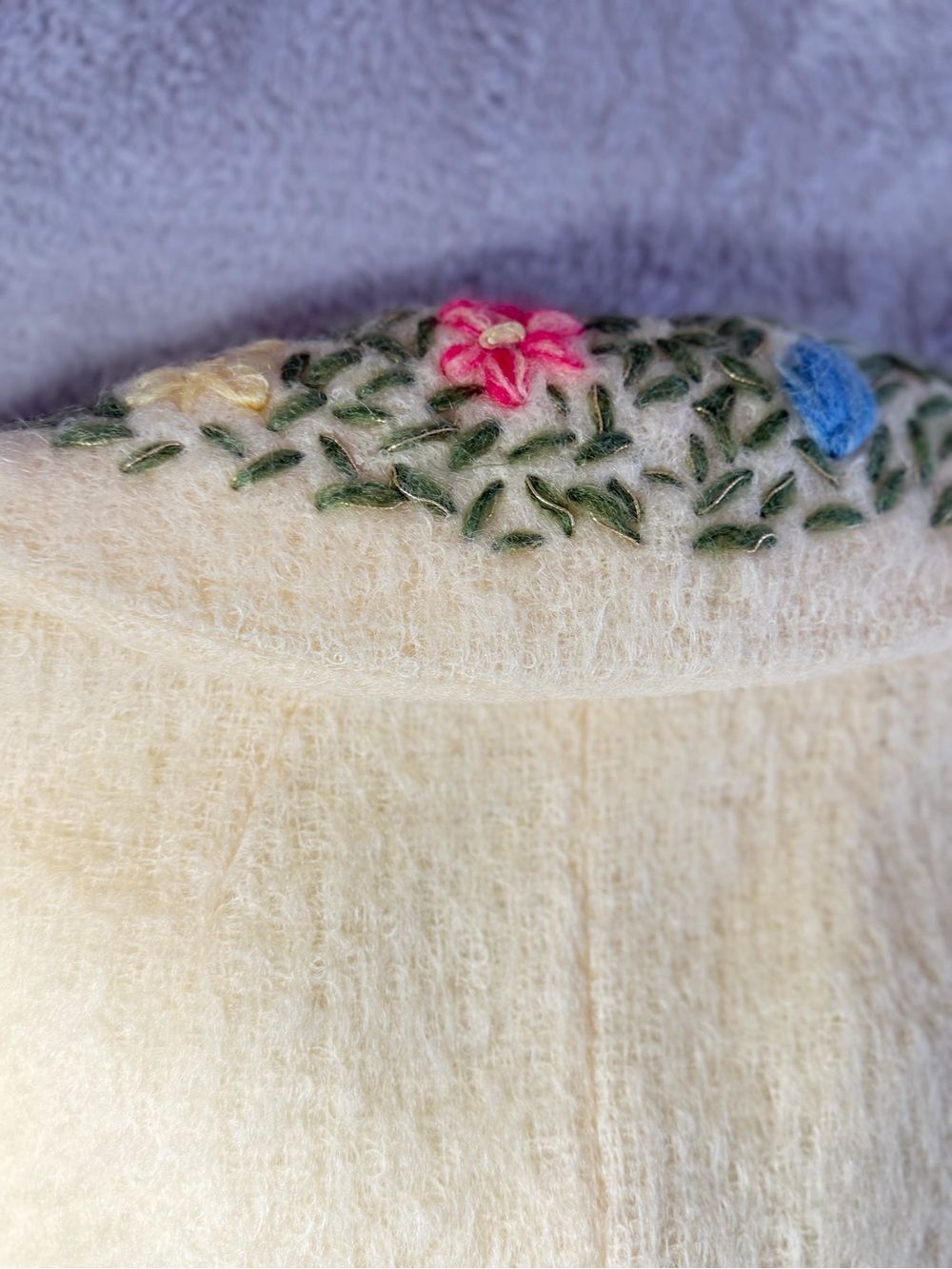 Vintage 1960s Bataldi Mohair Crewel Embroidered Coat S/M - Picture 6 of 15
